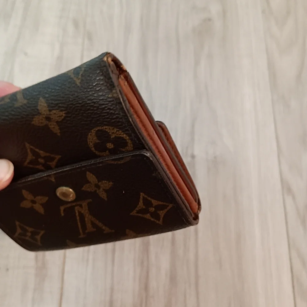 Louis Vuitton Monogram Portefeiulle Elise Trifold Wallet